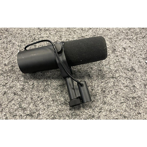 Shure SM7B Dynamic Microphone