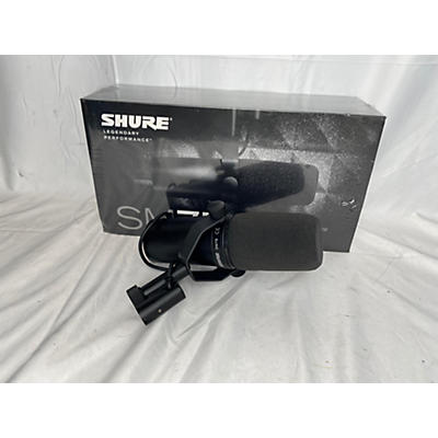 Shure SM7B Dynamic Microphone