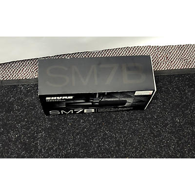 Shure SM7B Dynamic Microphone