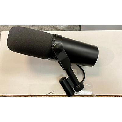 Shure SM7B Dynamic Microphone