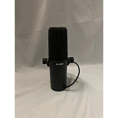 Shure SM7B Dynamic Microphone