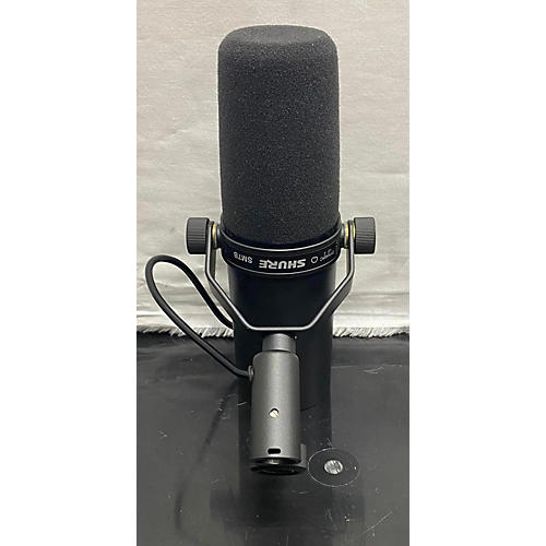 Shure SM7B Dynamic Microphone