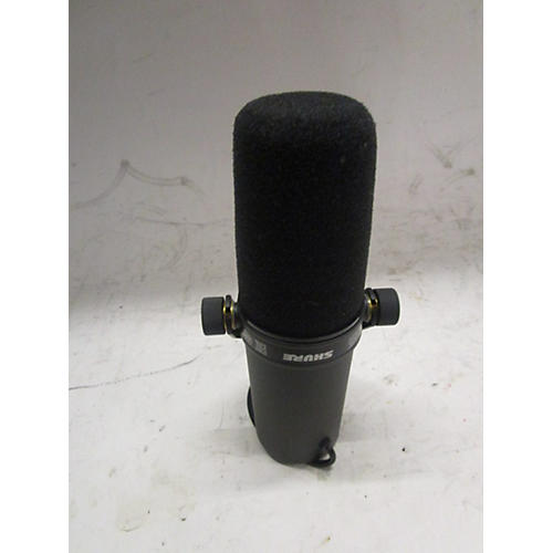 Shure SM7B Dynamic Microphone