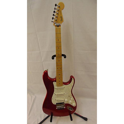 Fender STRAT Solid Body Electric Guitar Candy Apple Red