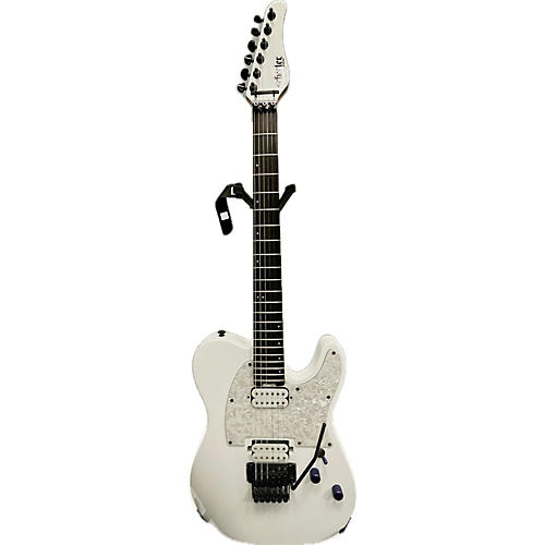 Schecter Guitar Research SUN VALLEY SUPER SHREDDER PT FR Solid Body Electric Guitar White