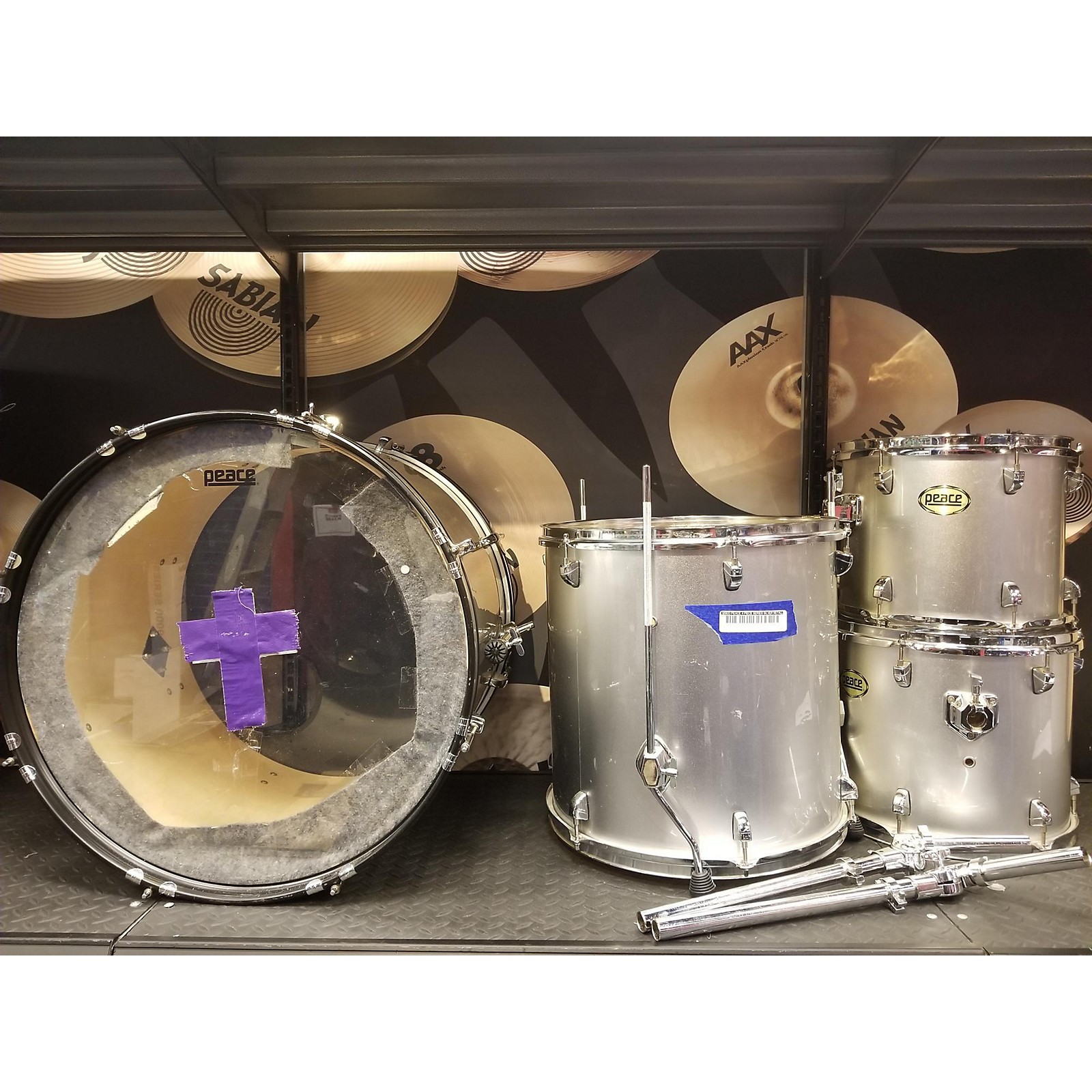 Used Peace Series Drum Kit silver metallic Musician's Friend