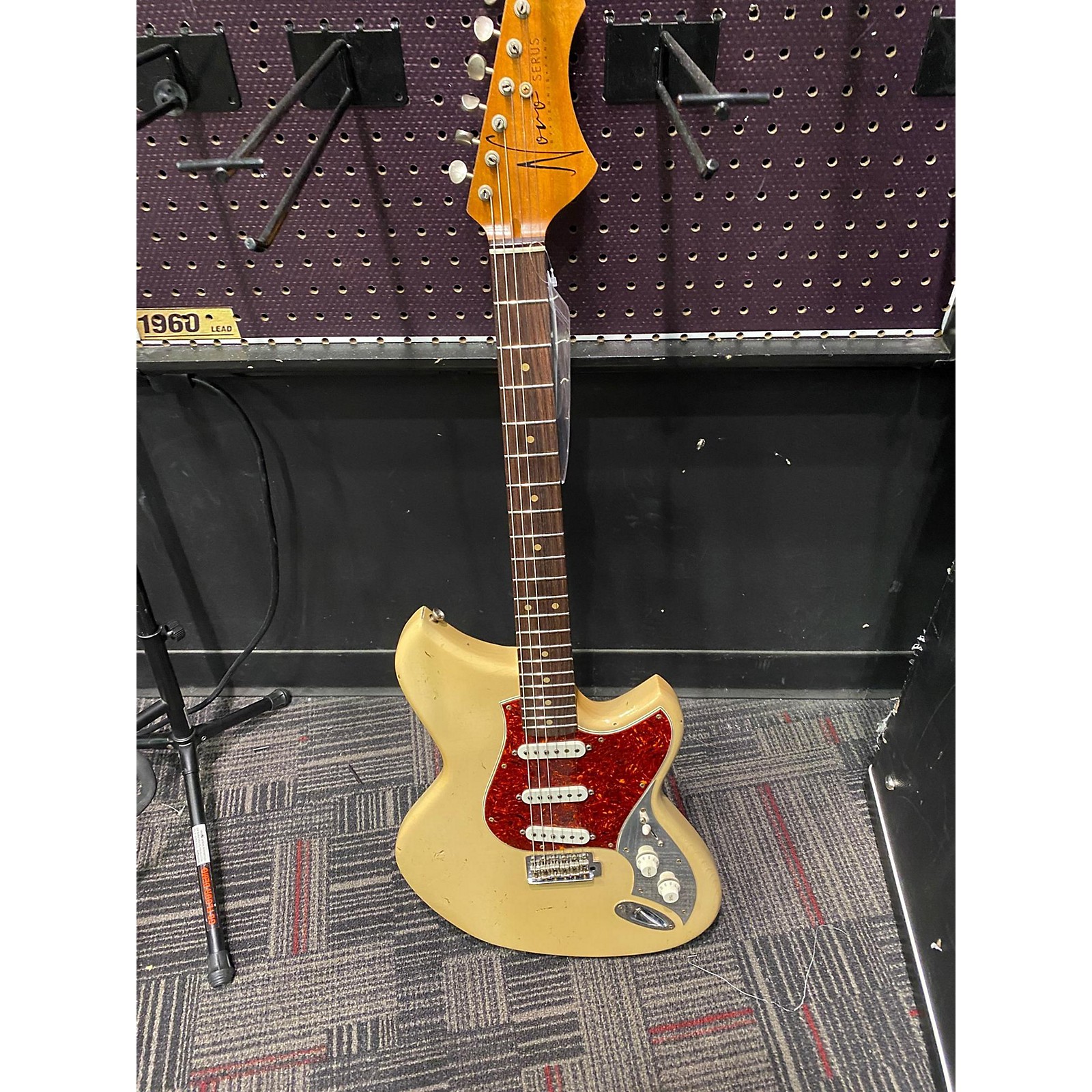 Nova Series S Solid Body Electric Guitar Musician's Friend