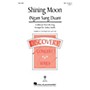 Hal Leonard Shining Moon (Ngam Sang Duan) (Discovery Level 1) SSA arranged by Audrey Snyder