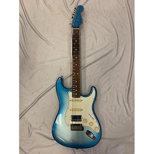 Fender Showcase Stratocaster Solid Body Electric Guitar Blue