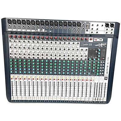 Soundcraft Signature 22 Powered Mixer