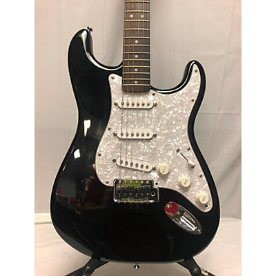Starcaster by Fender Squire Affinity Stratocaster Solid Body Electric Guitar