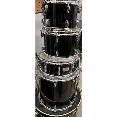 Yamaha Stage Custom Drum Kit
