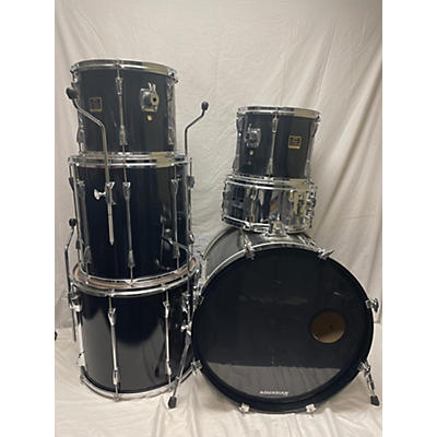 Yamaha Stage Custom W/ Floor Tom Drum Kit