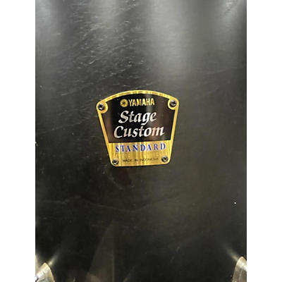 Yamaha Stage Custom With Hardware Drum Kit