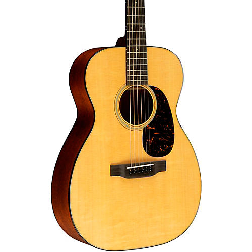 Martin Standard Series 00-18 Grand Concert Acoustic Guitar Natural