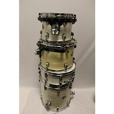 TAMA Starclassic Drum Kit