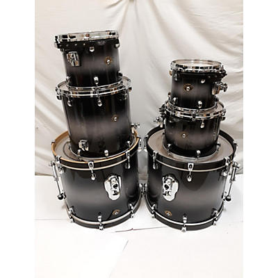 TAMA Starclassic Drum Kit