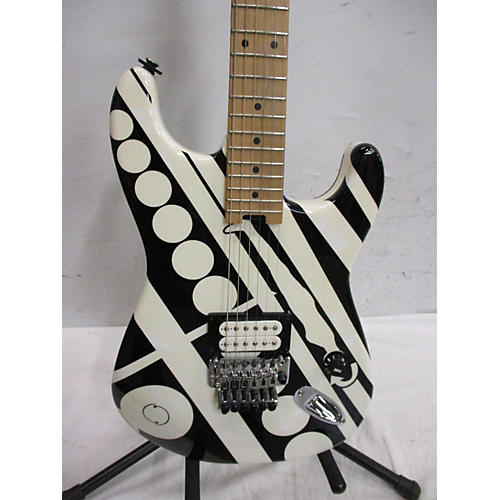 EVH Stripe Series Circles Solid Body Electric Guitar WHITE AND BLACK