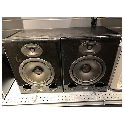 Studio Precision 8 Pair Powered Monitor