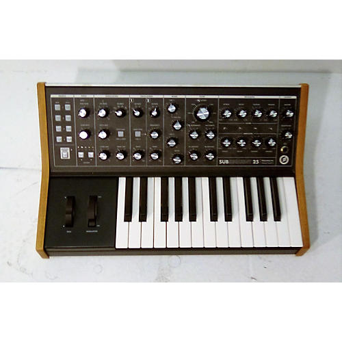 Subsequent 25 Synthesizer