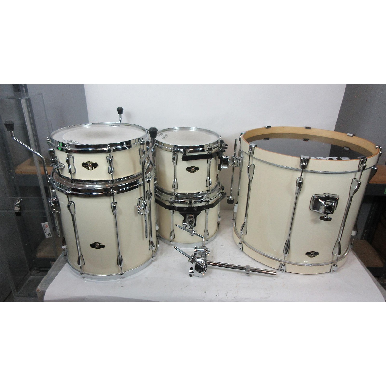Used TAMA Superstar Drum Kit Alpine White Musician's Friend
