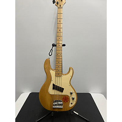 Peavey T-20 Electric Bass Guitar