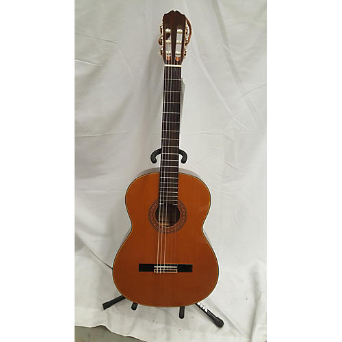 Takamine TC132S Classical Acoustic Guitar Natural