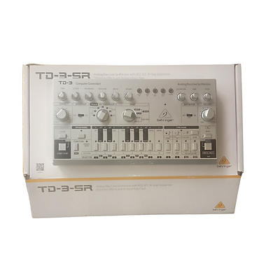 Behringer TD-3-SR Synthesizer