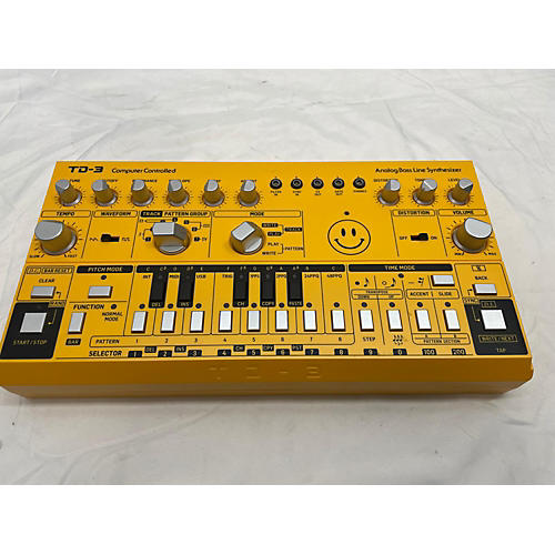 Behringer TD3 Synthesizer