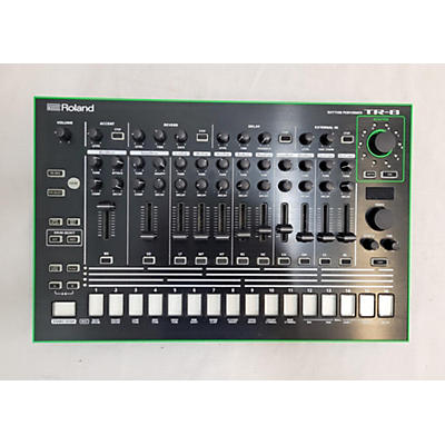 Roland TR-8 Rhythm Performer Production Controller