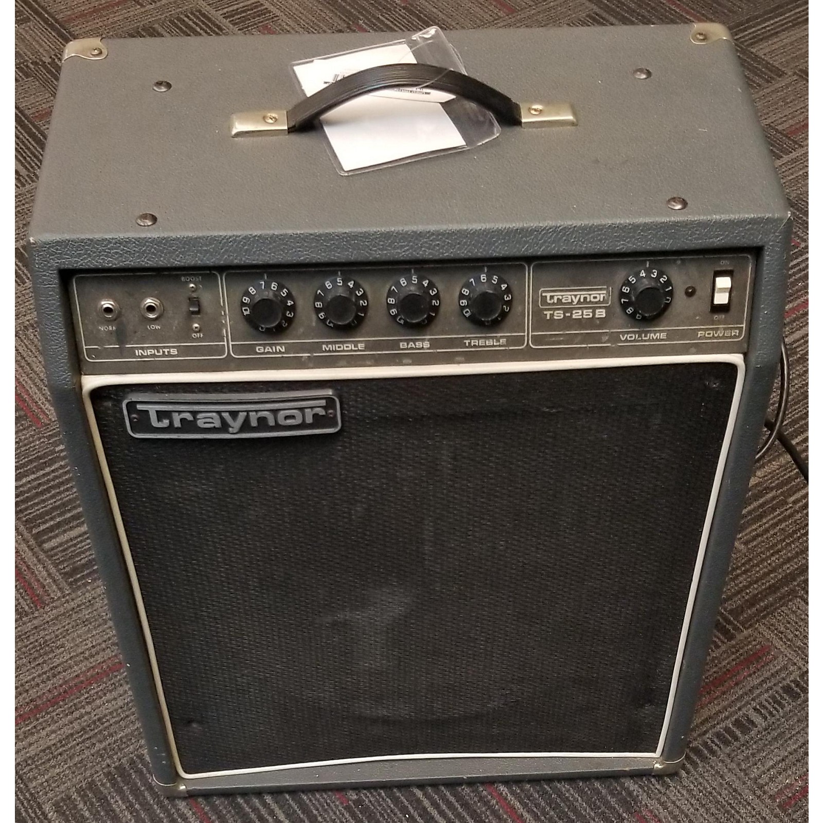 Used Traynor TS-25B Bass Combo Amp | Musician's Friend