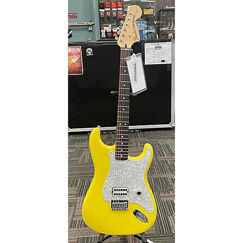 Fender Tom Delonge Signature Stratocaster Solid Body Electric Guitar Graffiti Yellow