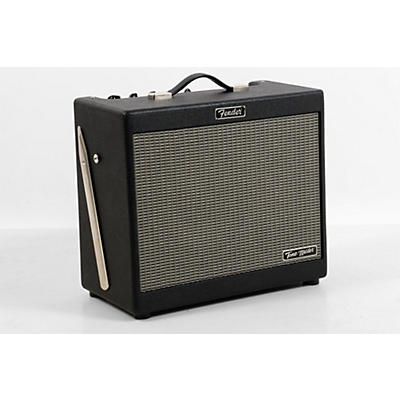 Fender Tone Master FR-10 1,000W 1x10 FRFR Powered Speaker Cab