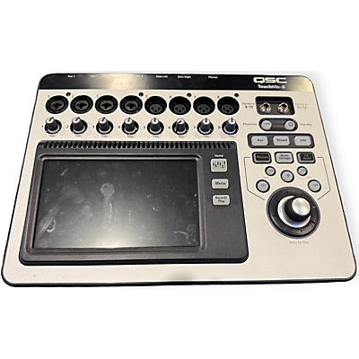 QSC Touchmix 8 Digital Mixer