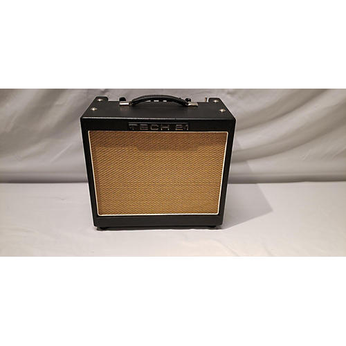 Trademark 30 1x10 Guitar Combo Amp