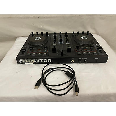 Native Instruments Traktor Kontrol S2 DJ Controller