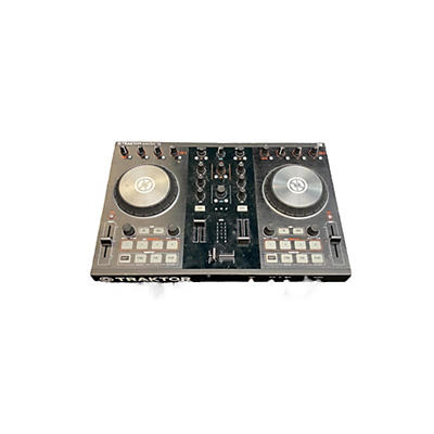 Native Instruments Traktor Kontrol S2 DJ Controller