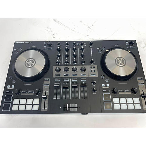 Native Instruments Traktor Kontrol S3 DJ Controller