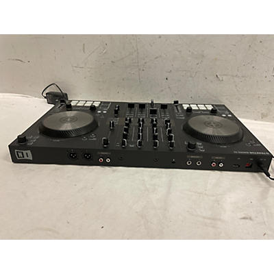 Native Instruments Traktor Kontrol S3 DJ Controller