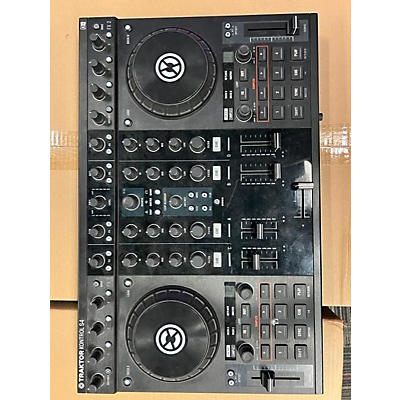 Native Instruments Traktor Kontrol S4 DJ Controller