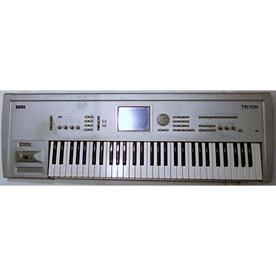 Korg Triton Classic 61 Key Keyboard Workstation
