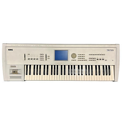 KORG Triton Classic 61 Key Keyboard Workstation
