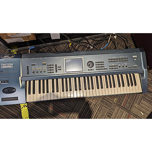 Korg Triton 躊躇い Extreme 61