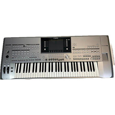 Yamaha Tyros 5 76 Key Arranger Keyboard