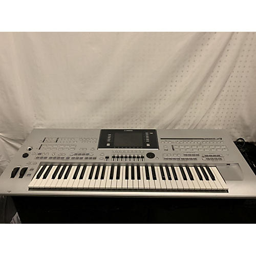 Yamaha Tyros4 61 Key Arranger Keyboard
