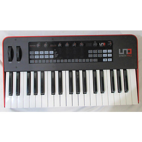 IK Multimedia UNO Synth Pro Synthesizer