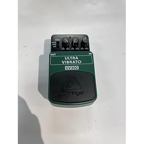 Behringer UV300 Ultra Vibrato Effect Pedal