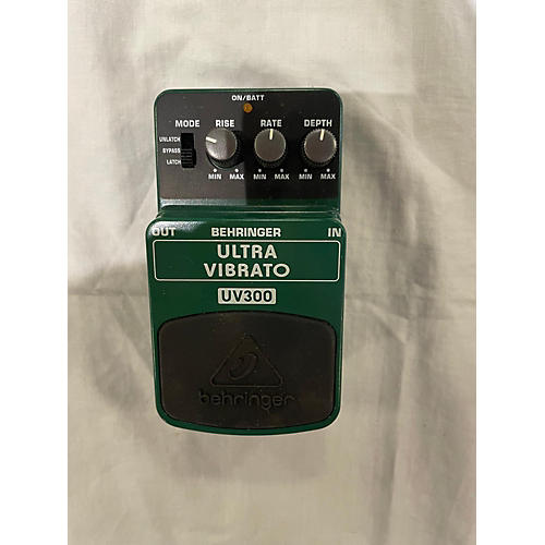 Behringer UV300 Ultra Vibrato Effect Pedal