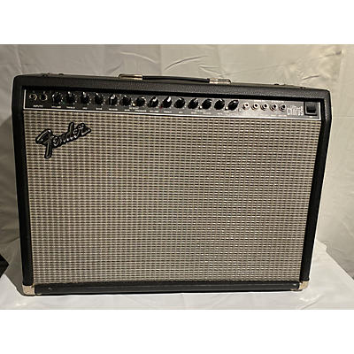 Fender Ultimate Chorus Guitar Combo Amp