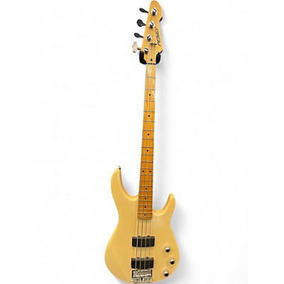 Used 1980s Peavey FOUNDATION Antique White Electric Bass Guitar
